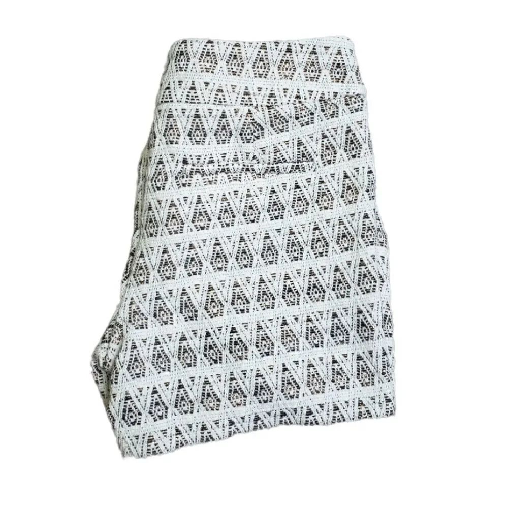 Loft  Shorts - Picture 3 of 8